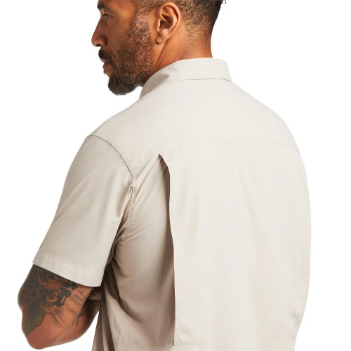 Men's Ariat VentTEK Outbound Fitted Shirt - Image 2
